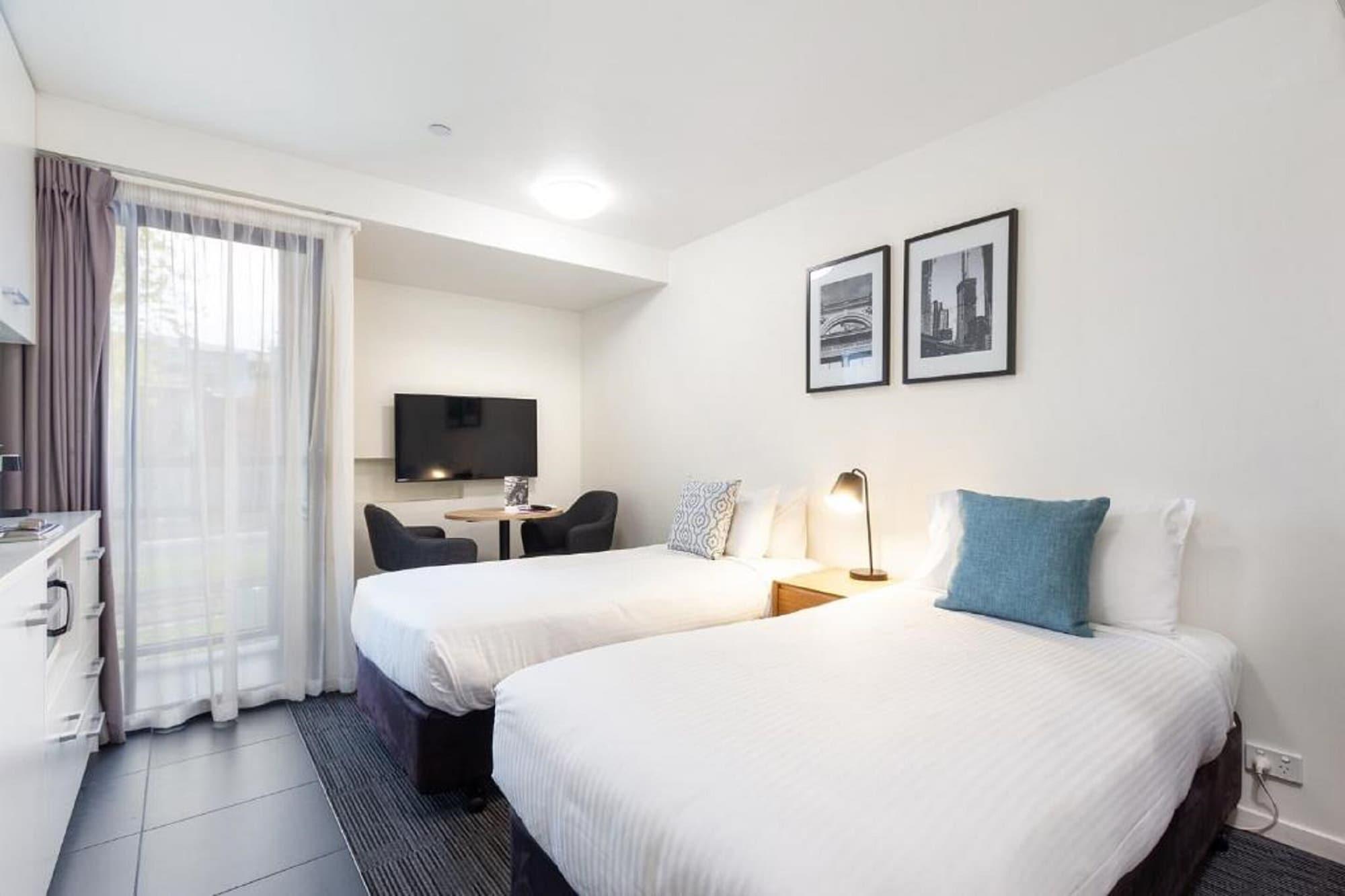 City Edge North Melbourne Apartment Hotel Екстериор снимка