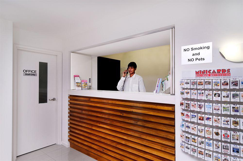 City Edge North Melbourne Apartment Hotel Екстериор снимка
