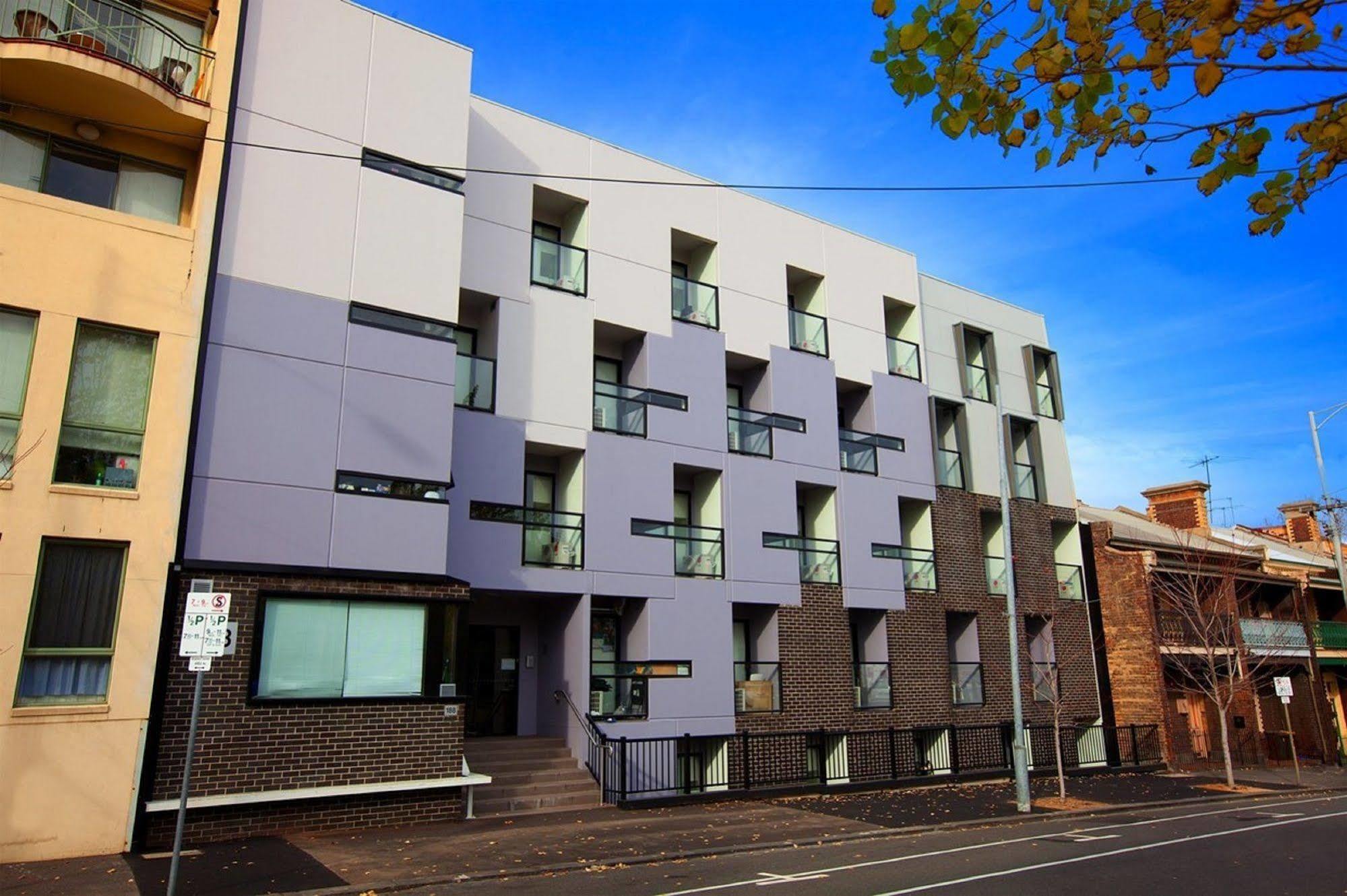 City Edge North Melbourne Apartment Hotel Екстериор снимка