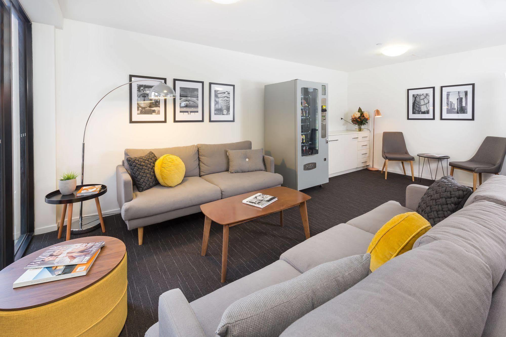 City Edge North Melbourne Apartment Hotel Екстериор снимка